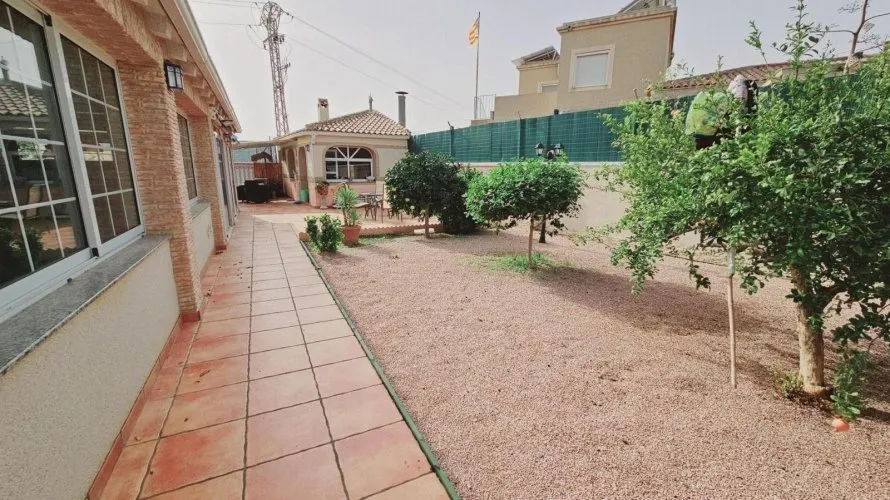 5 bedrooms villa for sale, Torrevieja, Spain No. 1251 № 2