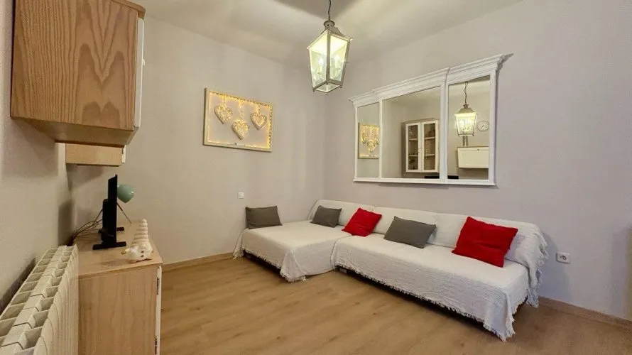 2 bedrooms apartment for sale, Madrid, Spain No. 1558 № 23
