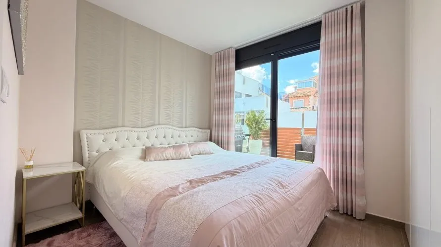 5 bedrooms villa for sale , Torrevieja, Spain No. 1429 № 12