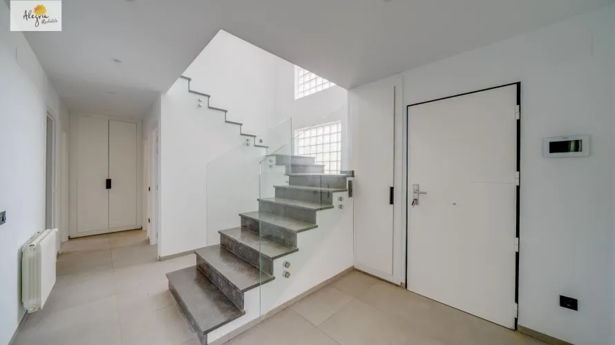 5 bedrooms villa for sale , Calpe, Spain No. 1105 № 7
