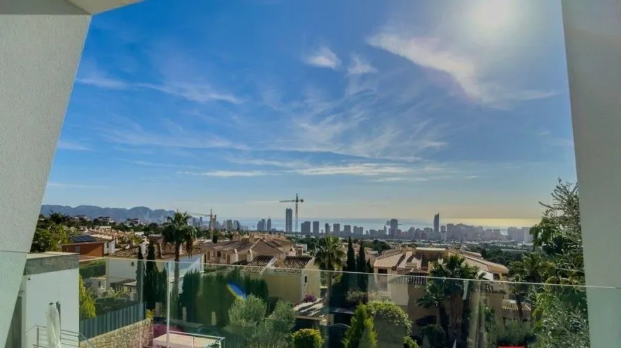 5 bedrooms villa for sale , Finestrat, Spain No. 1442