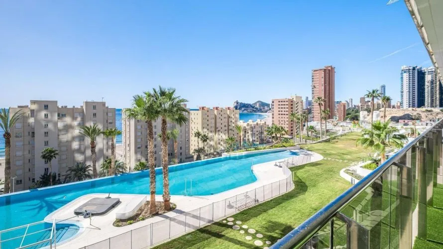 2 bedrooms apartment for sale , Benidorm, Spain No. 962 № 19