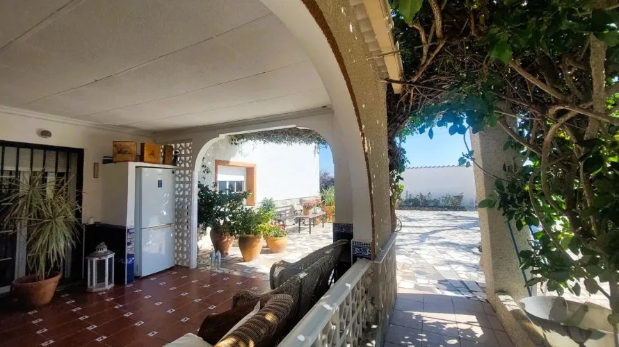5 bedrooms house for sale , La Marina, Spain No. 1485 № 10