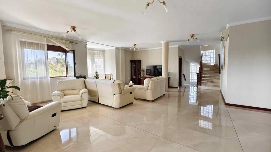 5 bedrooms villa for sale, Ciudad Quesada, Spain No. 926 № 17