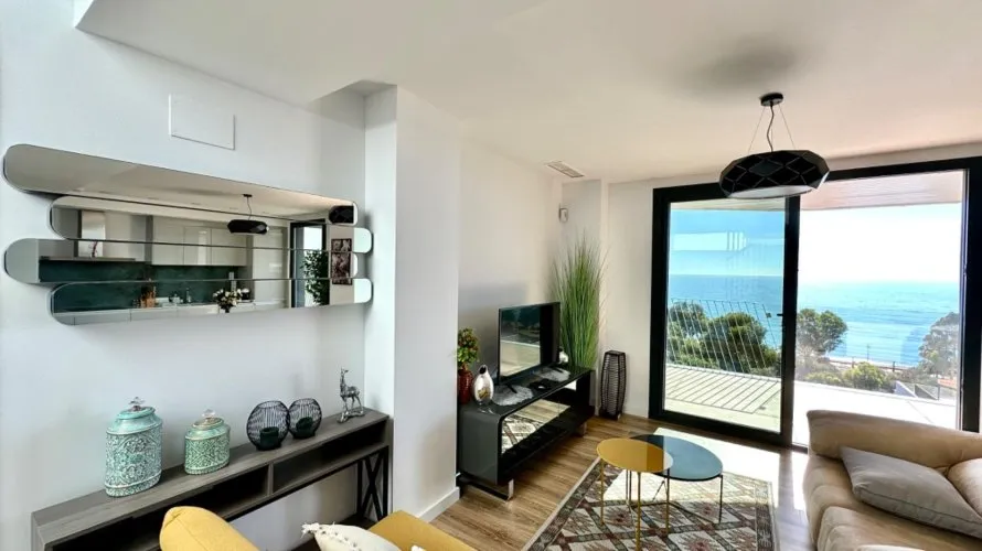 3 bedrooms penthouse for sale , Villajoyosa, Spain No. 1059 № 2