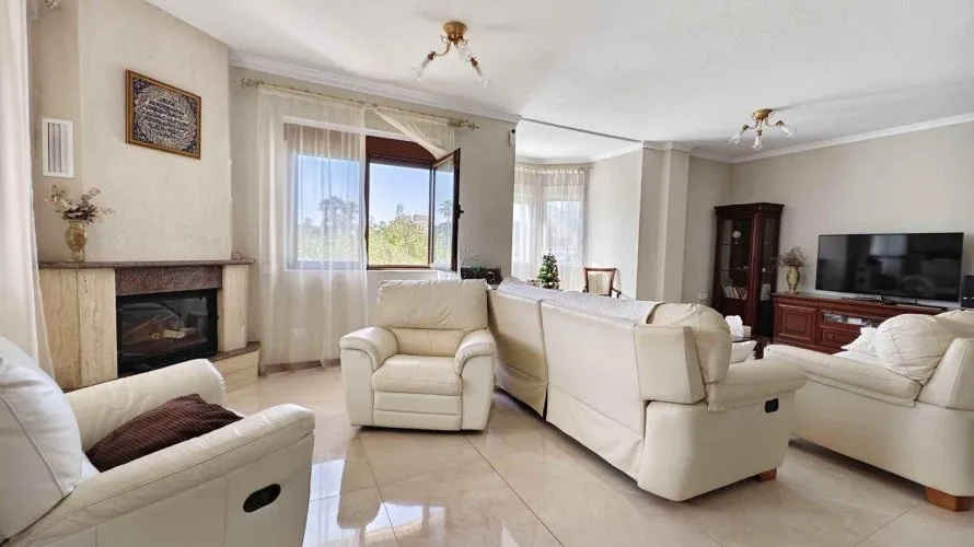 5 bedrooms villa for sale, Ciudad Quesada, Spain No. 926 № 16