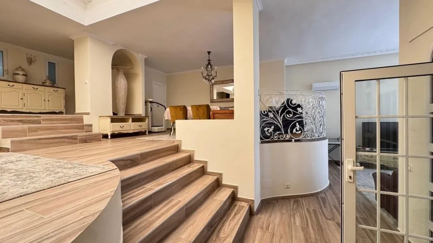 5 bedrooms villa for sale , Campoamor, Spain No. 1281 № 24