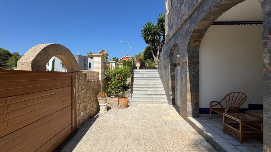 5 bedrooms villa for sale , Campoamor, Spain No. 1281 № 7