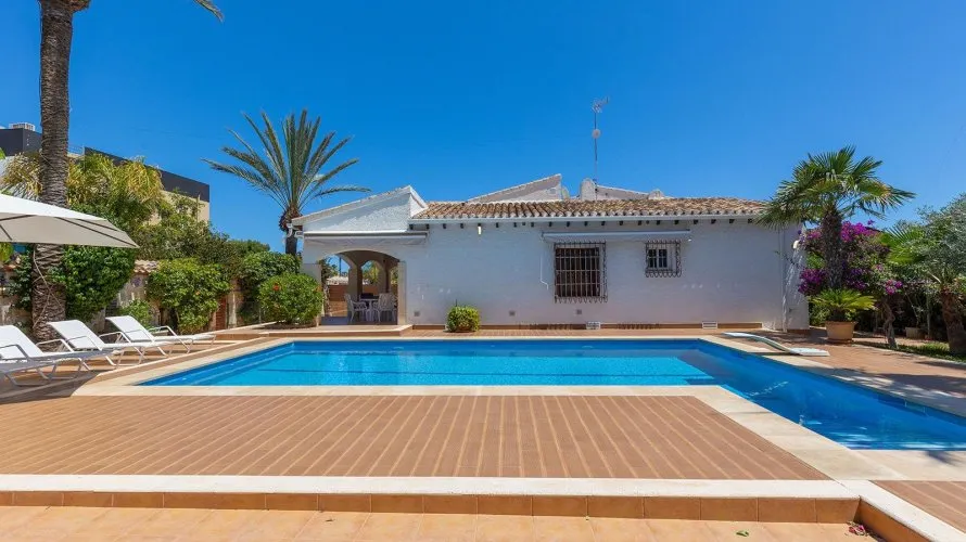 4 bedrooms villa for sale, Alicante, Spain No. 1269 № 4