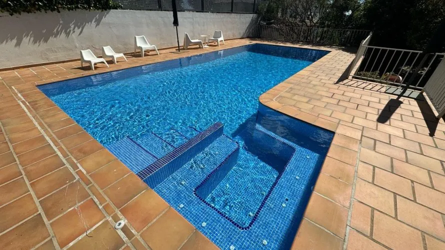 4 bedrooms villa for sale, Riba-roja de Turia, Spain No. 1521
