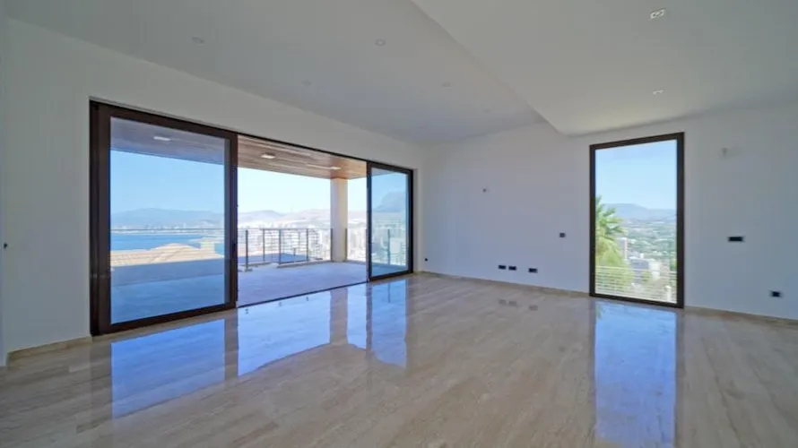 4 bedrooms apartment for sale, Benidorm, Spain No. 1118 № 18