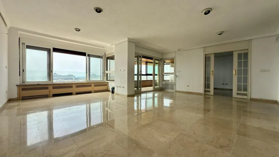 6 bedrooms penthouse for sale , Alicante, Spain No. 1273 № 7