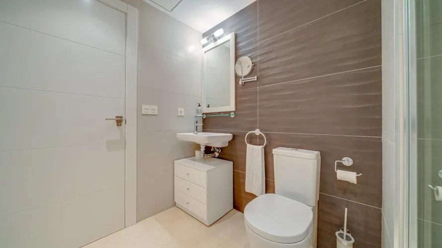 2 bedrooms apartment for sale , Villajoyosa, Spain No. 1082 № 15