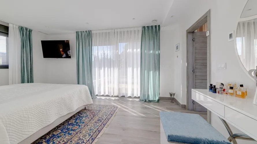 461m² villa for sale, Torrevieja, Spain No. 1356 № 3