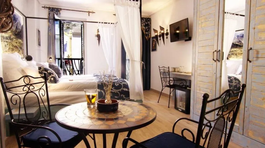 7 bedrooms hotel for sale , Busot, Spain No. 1529 № 5