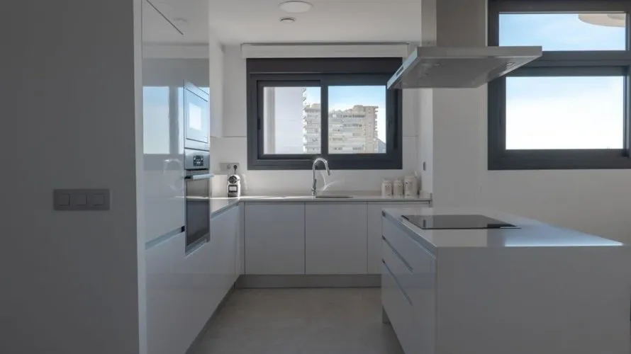 3 bedrooms apartment for sale, Benidorm, Spain No. 1492 № 12