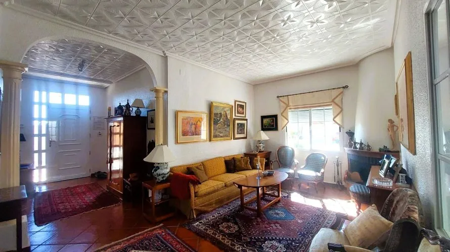 5 bedrooms house for sale , La Marina, Spain No. 1485 № 3