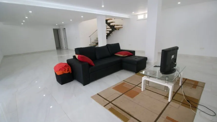 4 bedrooms apartment for sale, La Torre, Spain No. 1025 № 15