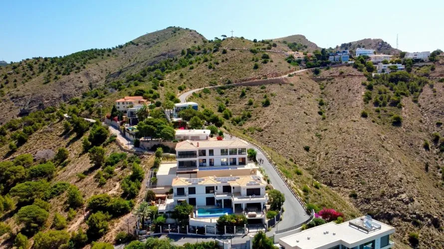 4 bedrooms apartment for sale, Benidorm, Spain No. 1118 № 2