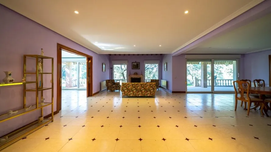 8 bedrooms villa for sale, Colmenarejo, Spain No. 1522 № 9