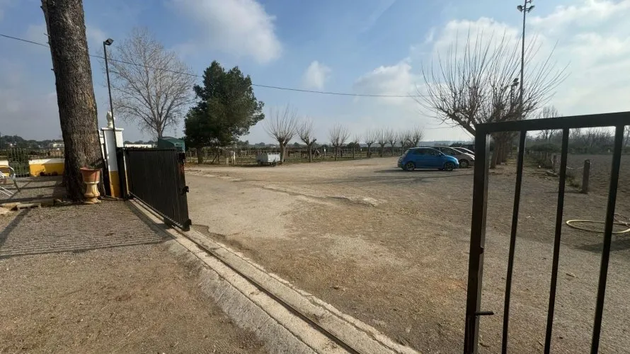 10 bedrooms apartment for sale, Riba-roja de Turia, Spain No. 1474 № 1