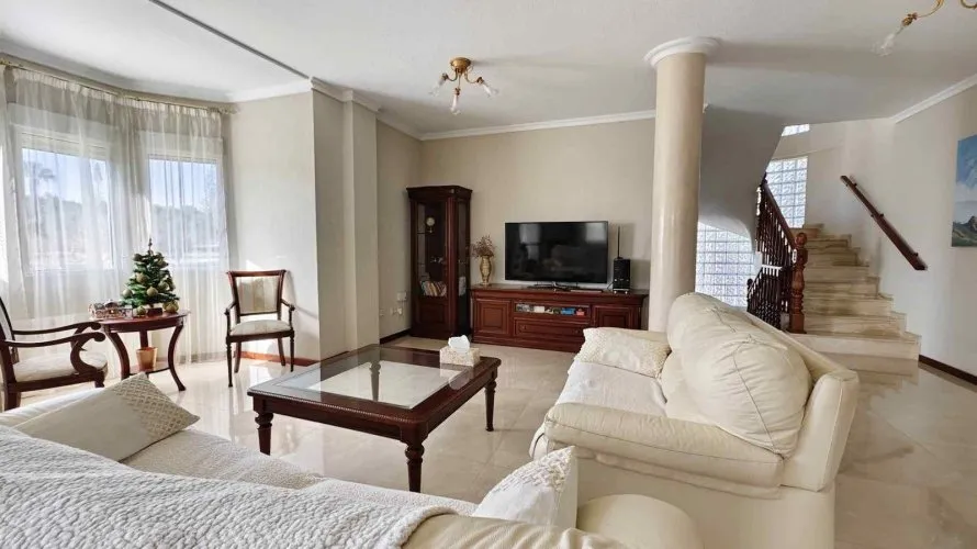 5 bedrooms villa for sale, Ciudad Quesada, Spain No. 926 № 18