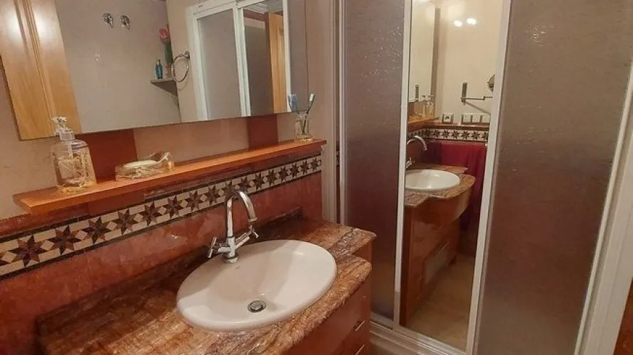 5 bedrooms villa for sale, La Veleta, Spain No. 1036 № 9