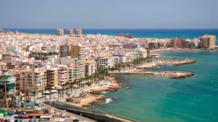 3 bedrooms villa for sale, Torrevieja, Spain No. 1079 № 11