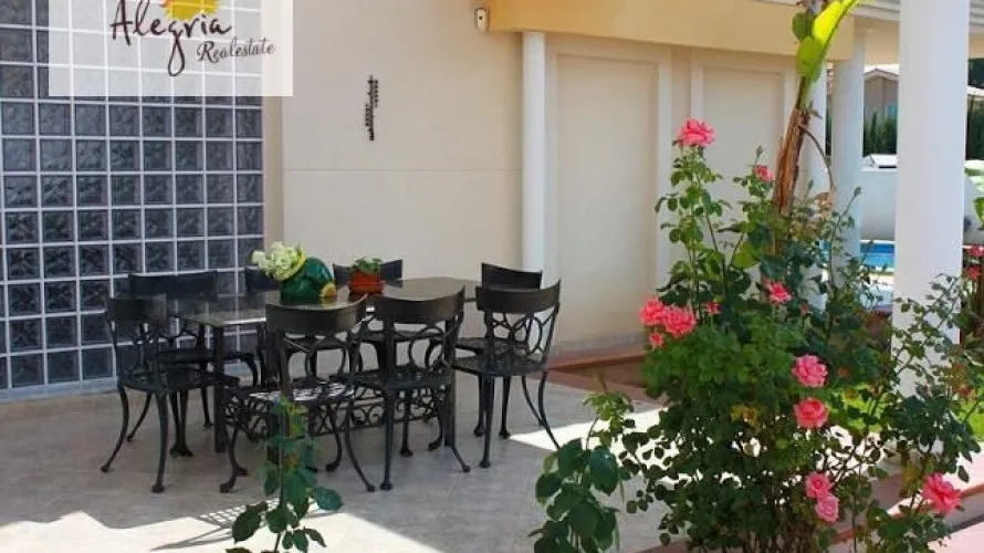 4 bedrooms apartment for sale , L'Eliana, Spain No. 1446 № 7