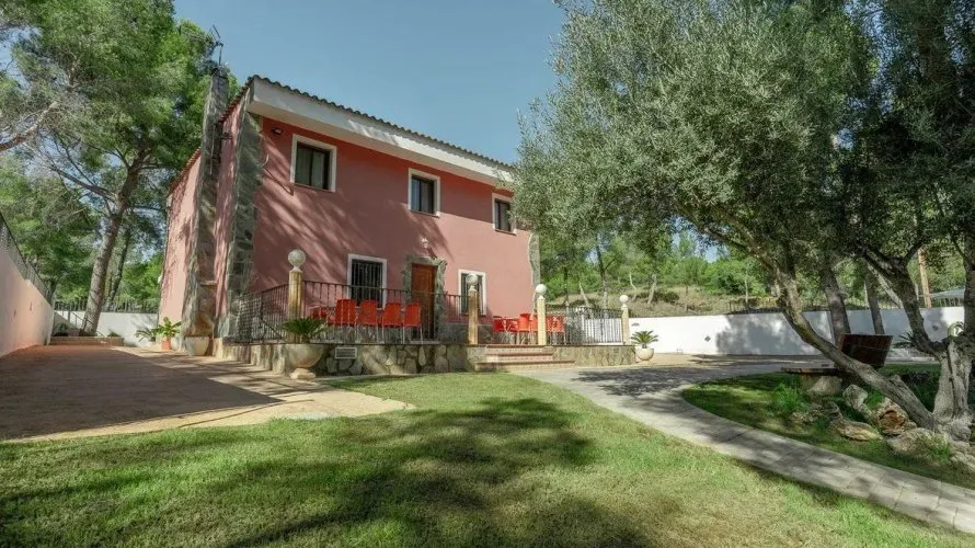 6 bedrooms villa for sale , Naquera, Spain No. 1517 № 28