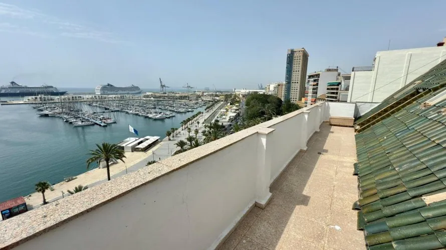 6 bedrooms penthouse for sale , Alicante, Spain No. 1273 № 4
