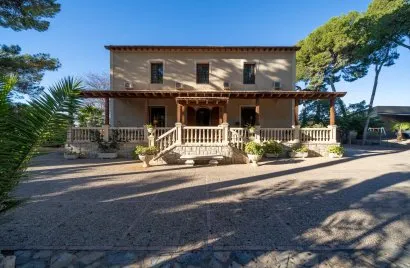 7 bedrooms house for sale, Mutxamel, Spain No. 1220