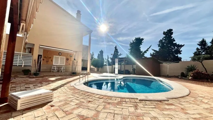 4 bedrooms villa for sale , Torrevieja, Spain No. 959 № 9