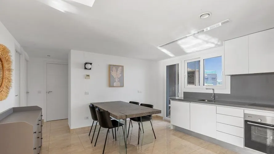 3 bedrooms penthouse for sale, Torrevieja, Spain No. 1373 № 10