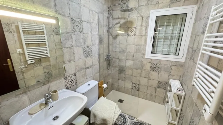 3 bedrooms villa for sale , Cabo Roig, Spain No. 927 № 28