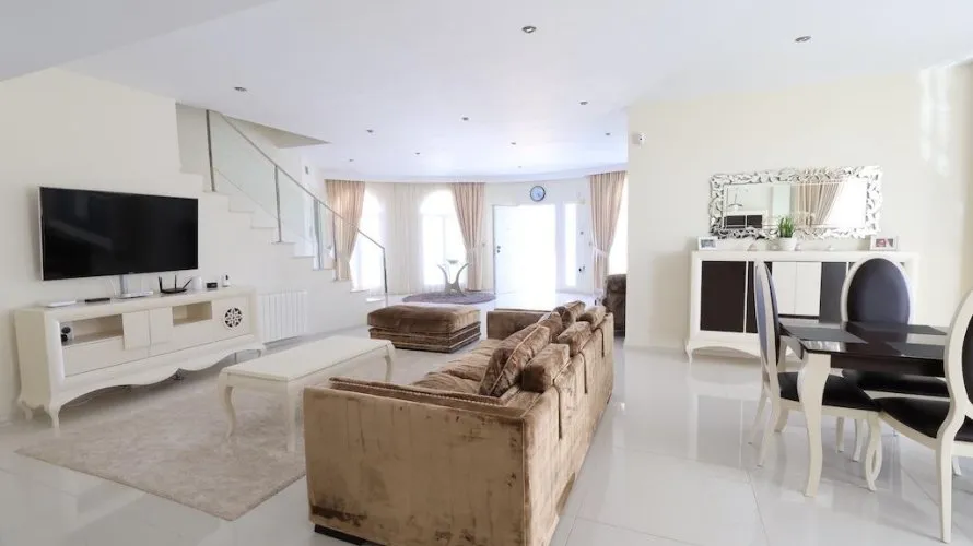 3 bedrooms apartment for sale, Dona Pepa, Spain No. 1185 № 12