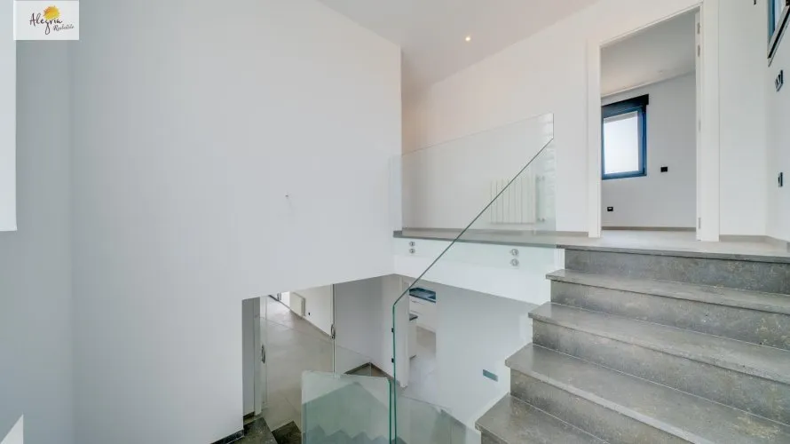 5 bedrooms villa for sale , Calpe, Spain No. 1105 № 26