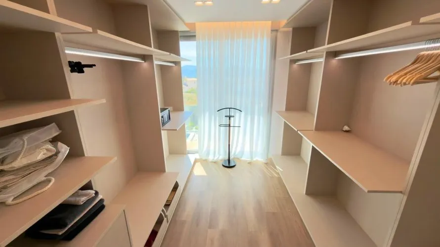 4 bedrooms villa for sale, La Nucia, Spain No. 1536 № 18