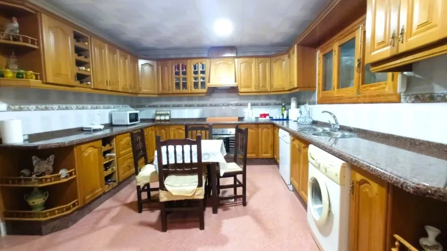 5 bedrooms apartment for sale , Mutxamel, Spain No. 1051 № 14