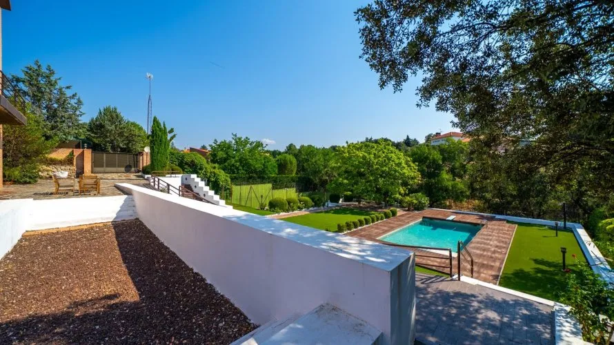 8 bedrooms apartment for sale, Las Rozas de Madrid, Spain No. 1636 № 12