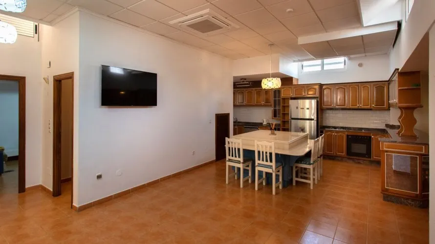 180m² villa for sale, Torrevieja, Spain No. 1587 № 1