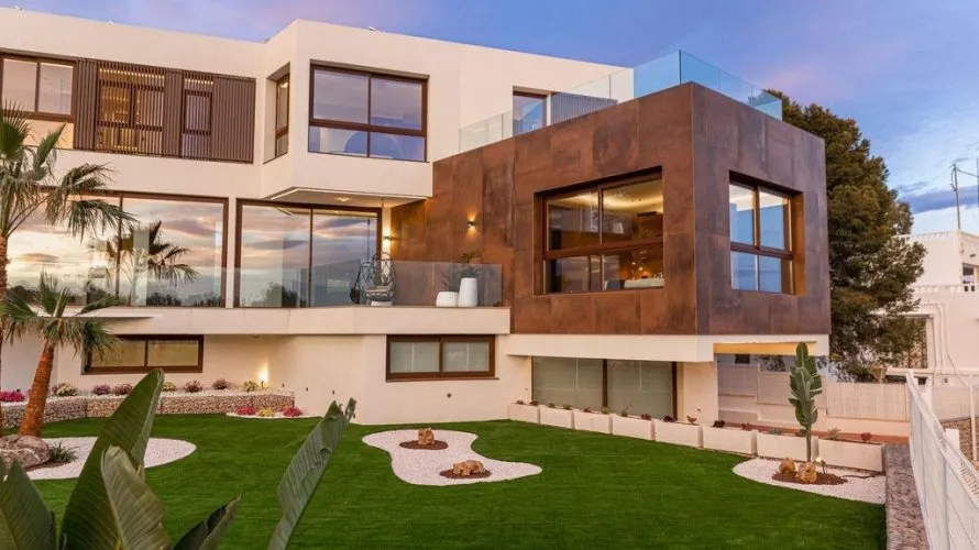 4 bedrooms villa for sale, Benidorm, Spain No. 1644 № 13