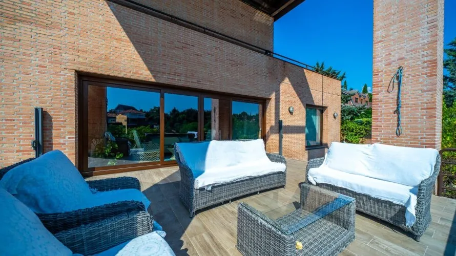 8 bedrooms apartment for sale, Las Rozas de Madrid, Spain No. 1636 № 5