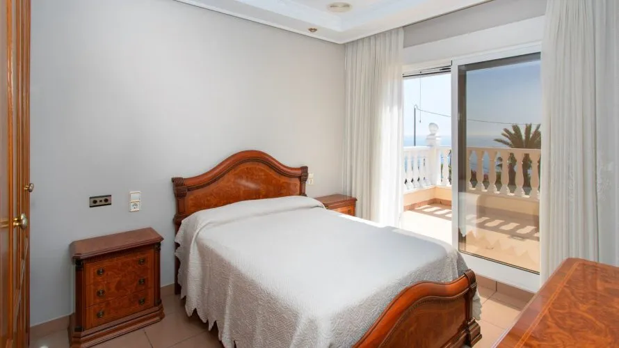 180m² villa for sale, Torrevieja, Spain No. 1587 № 11