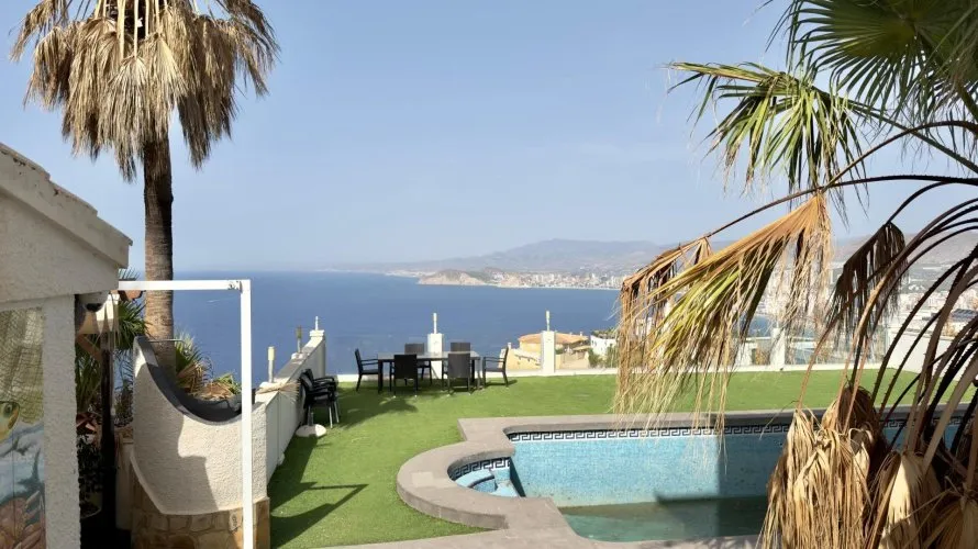 7 bedrooms villa for sale, Benidorm, Spain No. 1642 № 21