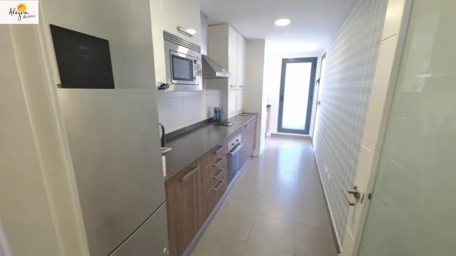 3 bedrooms apartment for sale, Alicante, Spain No. 1646 № 8