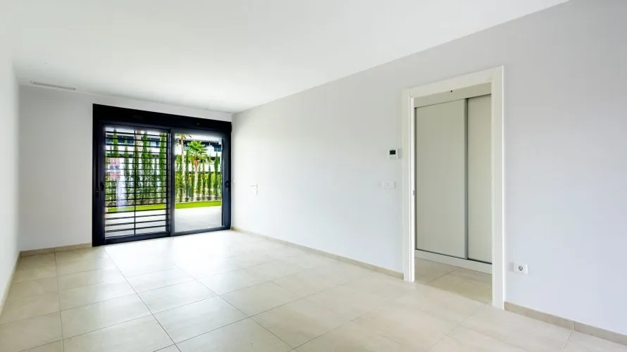 146m² apartment for sale, La Zenia, Spain No. 1596 № 4
