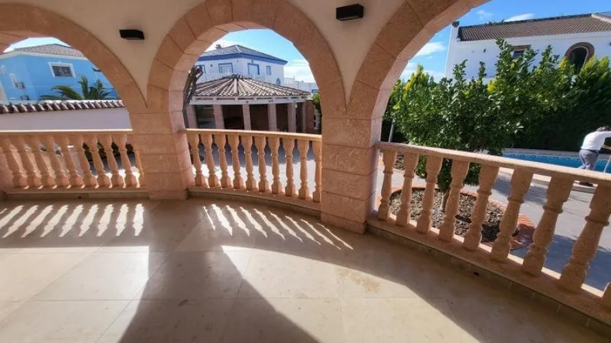 4 bedrooms villa for sale, Rojales, Spain No. 1695 № 19