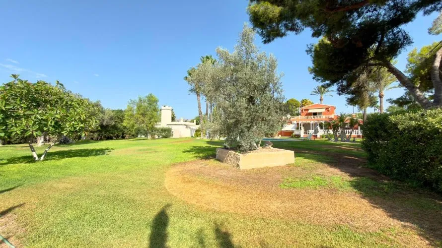 5 bedrooms villa for sale, Benidorm, Spain No. 1691 № 13