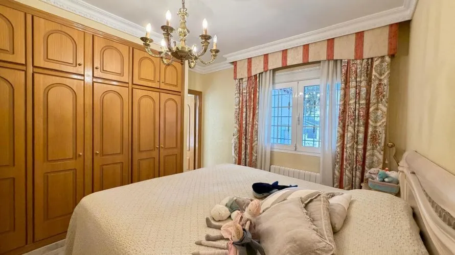 6 bedrooms villa for sale, Rojales, Spain No. 1673 № 3